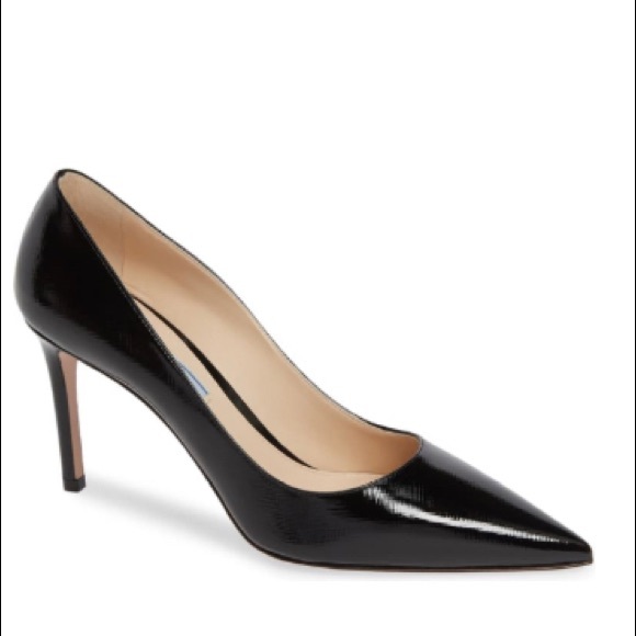 Prada Shoes - Prada Burgundy Pump. Good Condition. Size 38.